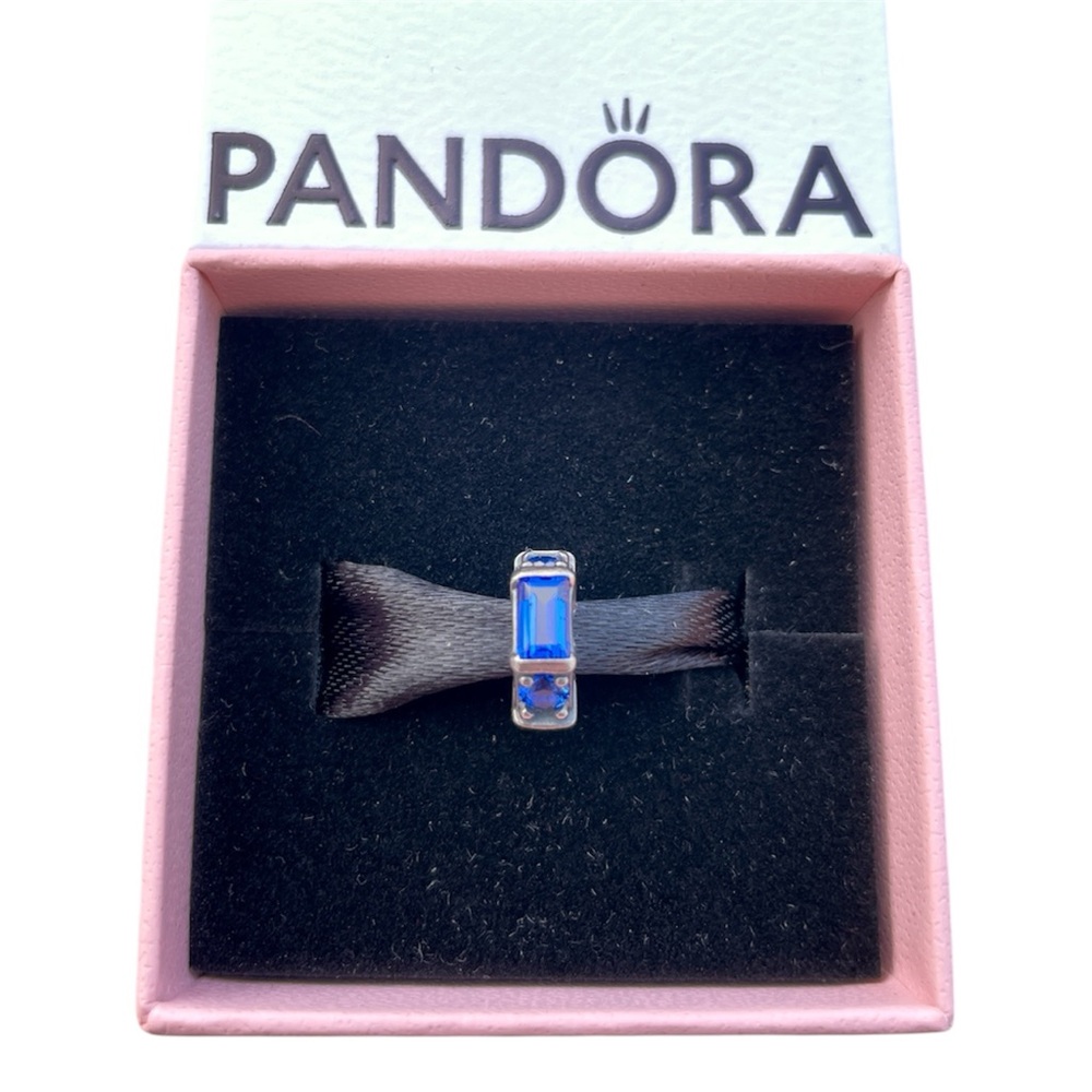 Authentic Pandora Ice Sculpture Blue Crystal Silver Spacer Retired New in Box